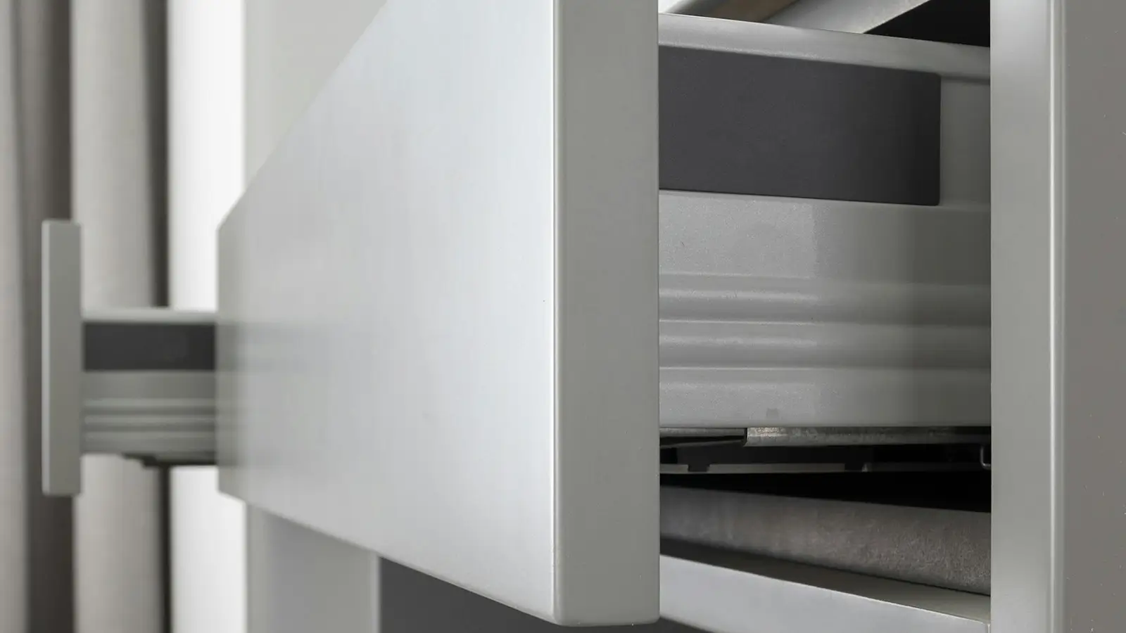 Bender Lumber - Cabinet Hardware and Accessories