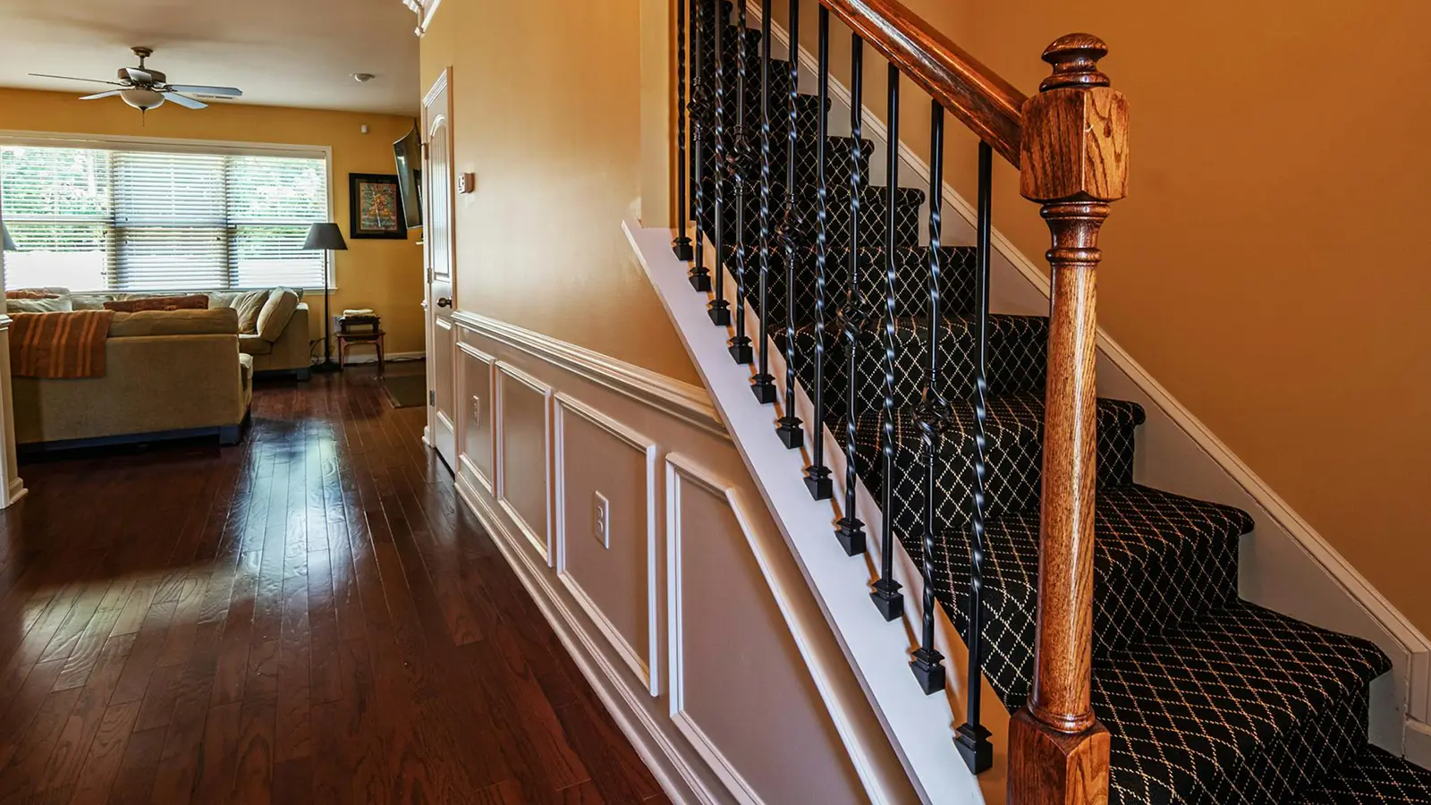 Newel Posts for Stairs