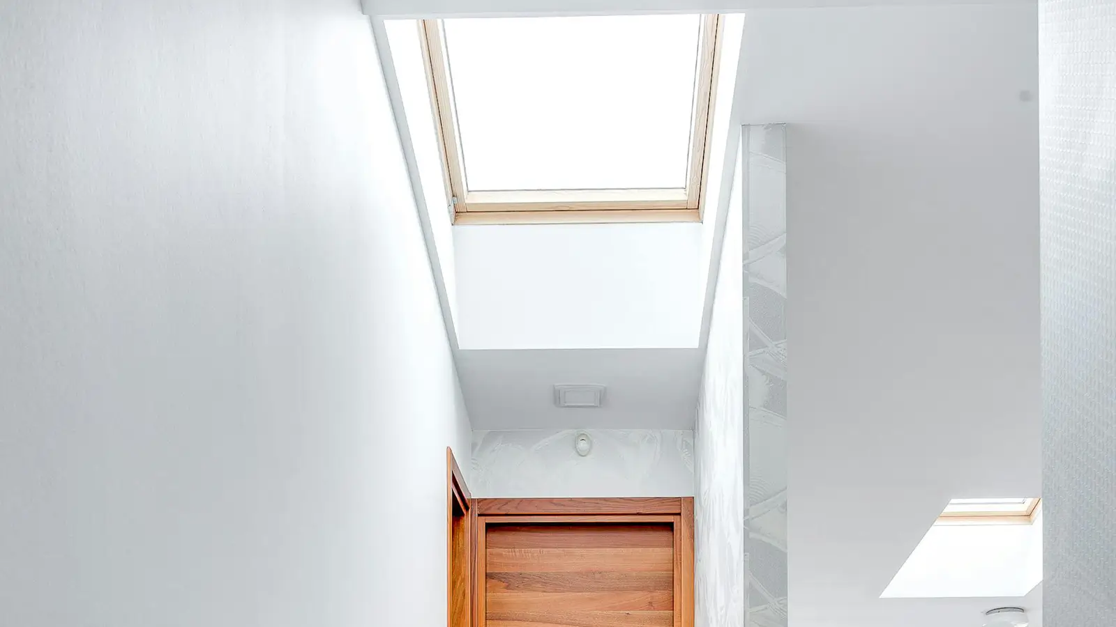 Skylights and Roof Windows